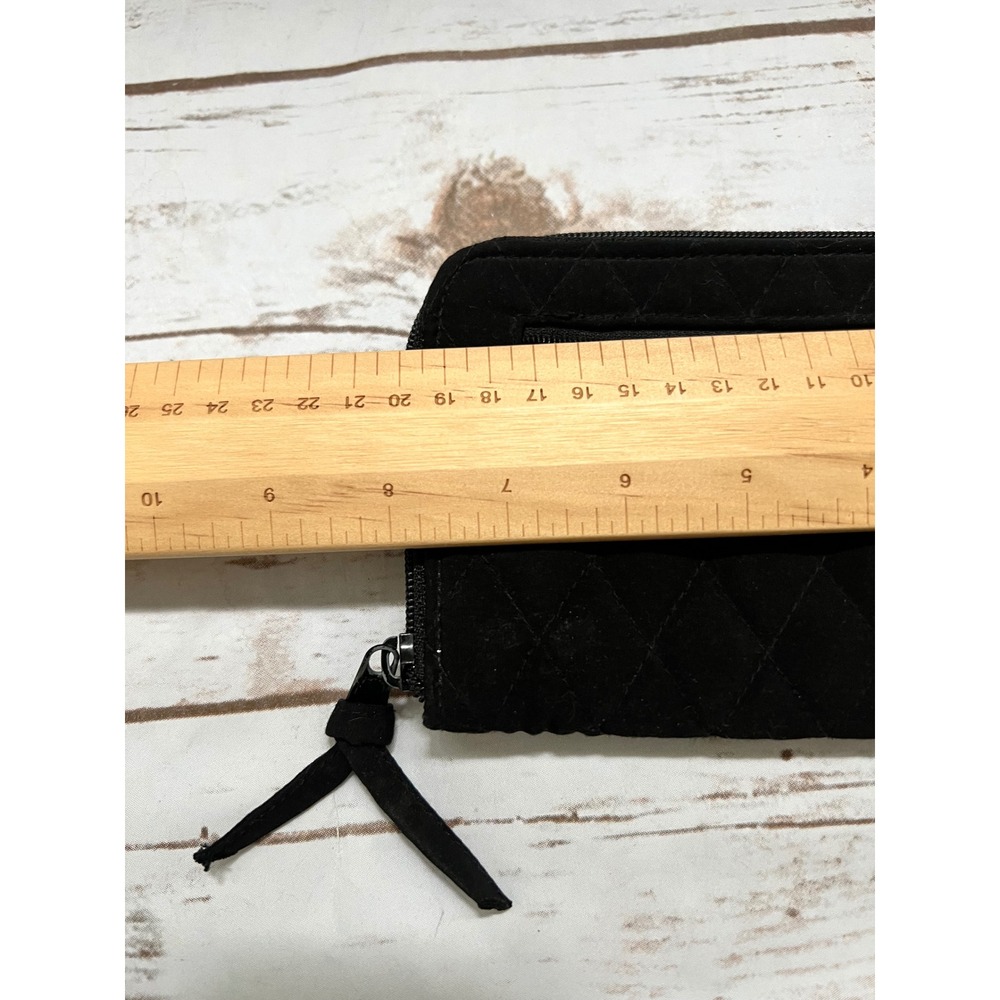 Vera Bradley Wallet Black Quilted Cotton Zip Around ID Window 8x4.5in - Picture 5 of 6
